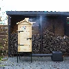 Räucherofen aus Holz 100 cm, mit Feuerstelle - 4 ['Fleischräuchern', ' Schinkenräuchern', ' Wursträuchern', ' Gartenräucherofen', ' Räucherprodukte', ' wie Räuchern', ' Räucherofen aus Holz', ' Räucherofen mit Feuerstelle', ' Räucherofen', ' Fischräuchern', ' Käseräuchern', ' Räucherofen auf Untersatz', ' Räucherofen aus Fichtenholz', ' Räucherofen mit seitlicher Feuerstelle', ' handgefertigter Räucherofen', ' hoher Räucherofen', ' Räucherofen mit großem Fassungsvermögen', ' Räucherofen mit 1 Meter Höhe', ' Grillen']