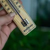 Raumthermometer aus Holz mit verstärktem Schutz der Kapillare (-30°C bis +50°C) 20cm - 4 ['Innenthermometer', ' Raumthermometer', ' Heimthermometer', ' Thermometer', ' Raumthermometer aus Holz', ' Thermometer mit lesbarer Skala', ' Thermometer mit verstärkter Kapillare']