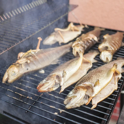 Räucher-/Grillholzhackschnitzel, Erle, 450 g, Kl. 2 - 11 ['Räucherholzschnitzel', ' Räucherholzspäne', ' Grillholzschnitzel', ' Grillholzspäne', ' Räucherrauch', ' Erlenholzschnitzel', ' Erlenholzspäne', ' Holzschnitzel aus Erle', ' Holzspäne aus Erlenbaum', ' Fleischräucherholzschnitzel', ' Räucherkammerholzchnitzel', ' Fischholzschnitzel', ' Lammholzschnitzel', ' Schweineholzschnitzel', 'Rinderholzschnitzel', ' Wildholzschnitzel']