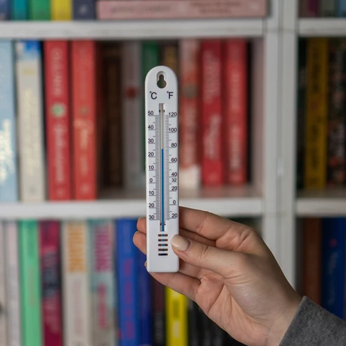 Universal-Thermometer, Weiß (-30°C bis +50°C) 17cm - 3 ['Thermometer', ' Universalthermometer', ' Kunststoffthermometer', ' Thermometer mit lesbarer Skala', ' Thermometer mit doppelter Skala', ' Thermometer für Räume mit hoher Luftfeuchtigkeit']